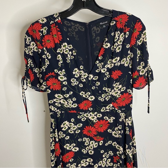 Madewell Hillside Daisy Floral Midi Wrap Dress Size 00 - Picture 4 of 11